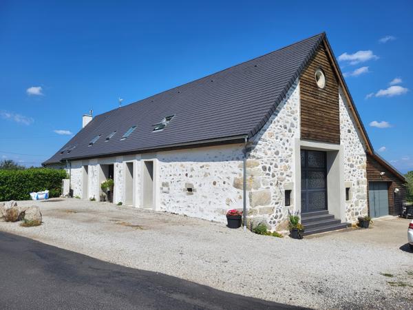 Maison haut de gamme à 5 minutes de RIOM-ES-MONTAGNES Valette (15400)