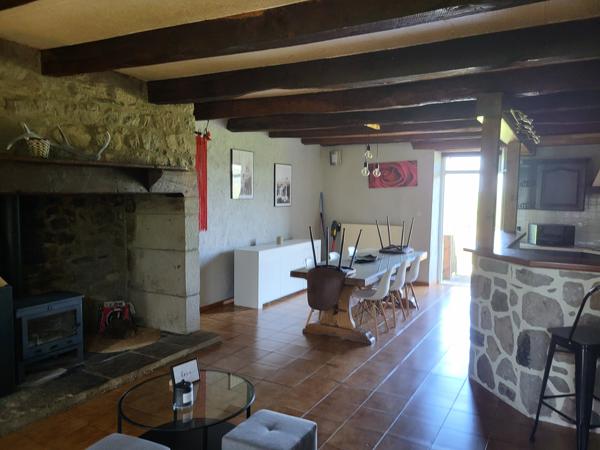 Maison haut de gamme à 5 minutes de RIOM-ES-MONTAGNES Valette (15400)