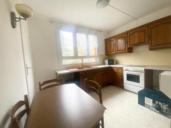 Chambre 1 pièce 9.32 m2