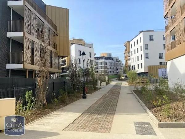 Appartement à louer 2 pièces 47.72m² Bry-sur-Marne (94360)