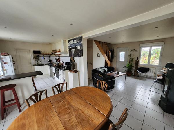 Maison Dourdan 5 pièce(s) 100 m2