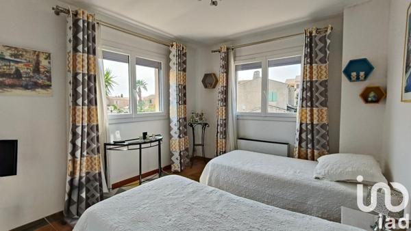 Appartement 4 pièces de 80 m² à Hyères (83400)