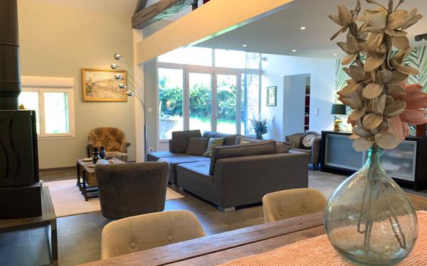 Maison à vendre    4 pièces • 164 m2 Couzeix