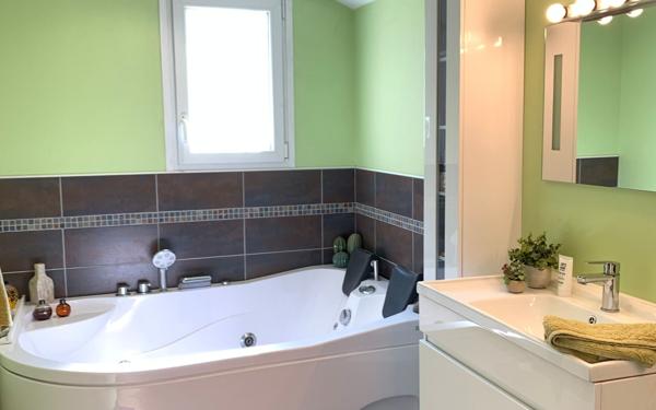 Maison à vendre    4 pièces • 164 m2 Couzeix