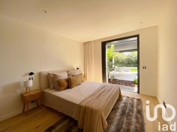 Maison à vendre 6 pièces 219 m² Sainte-Maxime