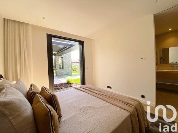 Maison à vendre 6 pièces 219 m² Sainte-Maxime