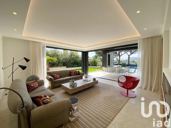 Maison à vendre 6 pièces 219 m² Sainte-Maxime