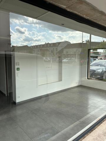 Local commercial Morangis 75 m2