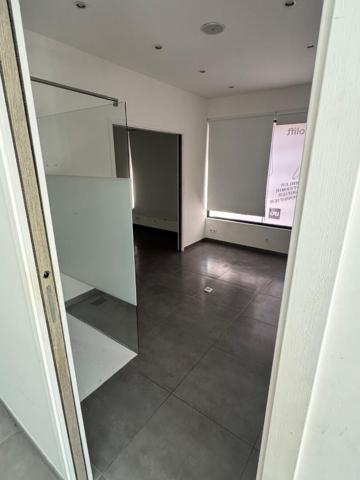 Local commercial Morangis 75 m2