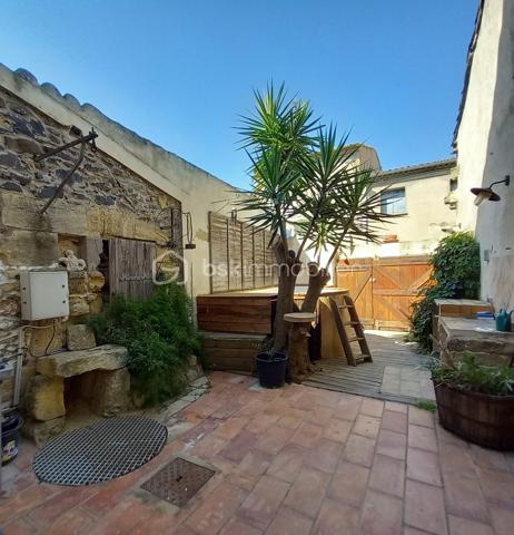 Sur la commune de Valros, à 5 minutes de Pézénas, charmant village proche de la A75 avec une école, dans le centre du village. Cette maison de village de 160m² habitables a beaucoup de cachet, elle dispose d'un extérieur de 35 m² avec un puits et un petit bassin pour se rafraichir à la saison chaude. Au rez-de chaussée vous disposerez d'une belle cuisine/salle à manger de 31m² avec carreaux de ciment au sol, mur de pierre et poutres apparentes, ainsi qu'une entrée (seule pièce non rénovée) et une salle d'eau avec wc
Au premier étage vous trouverez un salon avec cheminée qui peut aussi servir de chambre, une chambre de 19 m², une salle de bain avec wc et placards.
Au 2e étage, vous profiterez de deux chambres supplémentaires de 26m² et 20m² avec aussi à ce niveau une salle d'eau et un wc. Le tout desservi par un large escalier central en pierre.
Cette maison de charme a déjà connu une phase de rénovation (électricité, double vitrage, salle de bain etc...) cependant elle nécessite encore quelques rafraichissements.