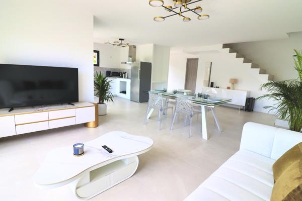 Besse sur Issole: maison T6 145m2 terrain 670m2