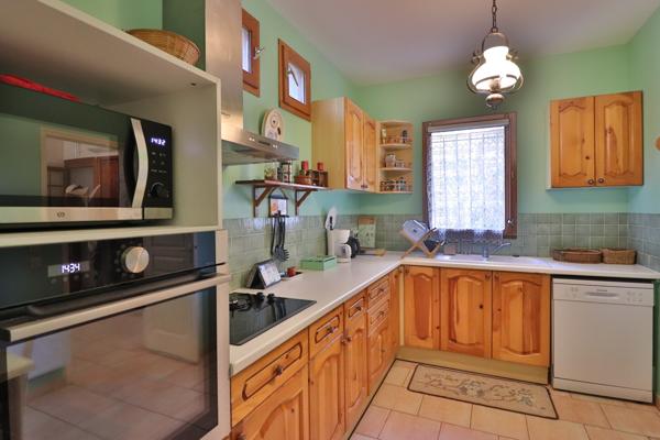 Maison de campagne plain pied 3 chambres Piscine 5000m2 de terrain