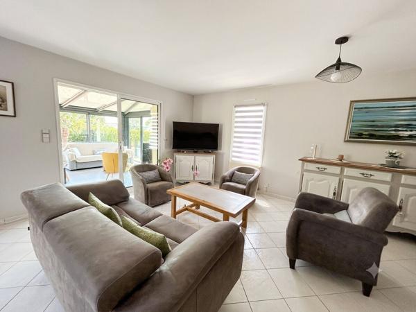 Maison familiale d'environ 179 m² en plein coeur de Saint-André-des-Eaux