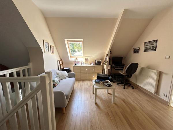 Maison familiale d'environ 179 m² en plein coeur de Saint-André-des-Eaux