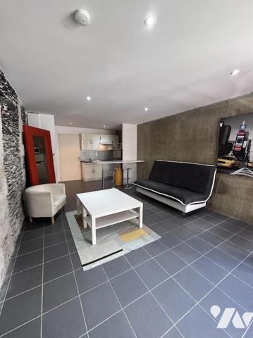 Angers, T1bis de 33 m² Lycée/ Madeleine 