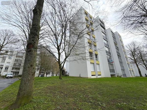 Appartement à vendre à Rennes en Ille-et-Vilaine (35000), ref : 135