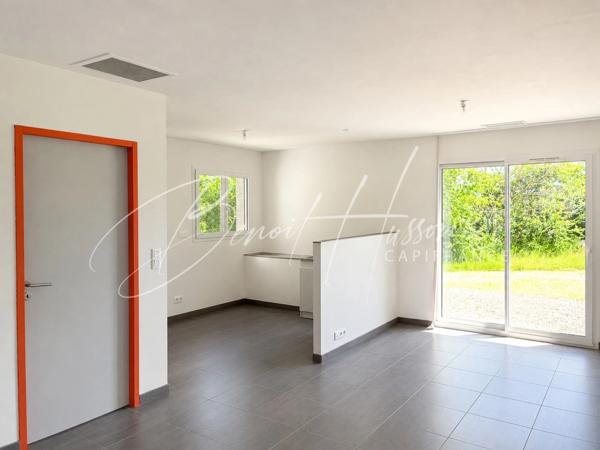 Maison T2 bis de plain-pied sur 1000m² de terrain