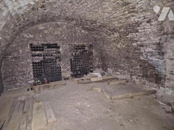 Secteur viticole en Champagne à LANDREVILLE, venez découvrir cette maison familiale avec 6 cham...