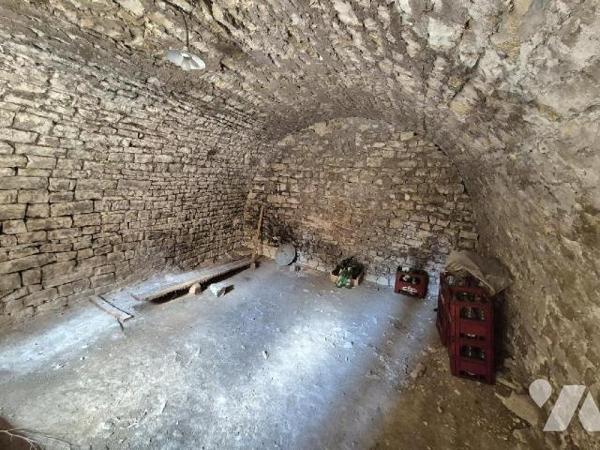 Secteur viticole en Champagne à LANDREVILLE, venez découvrir cette maison familiale avec 6 cham...