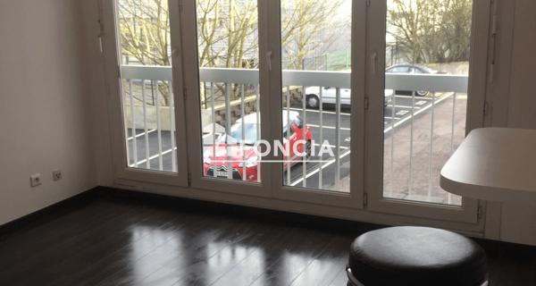 Location Studio 22.5 m² - Nancy 54000