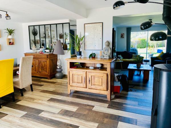 Maison rénovée proche commodités avec jardin. Trelissac