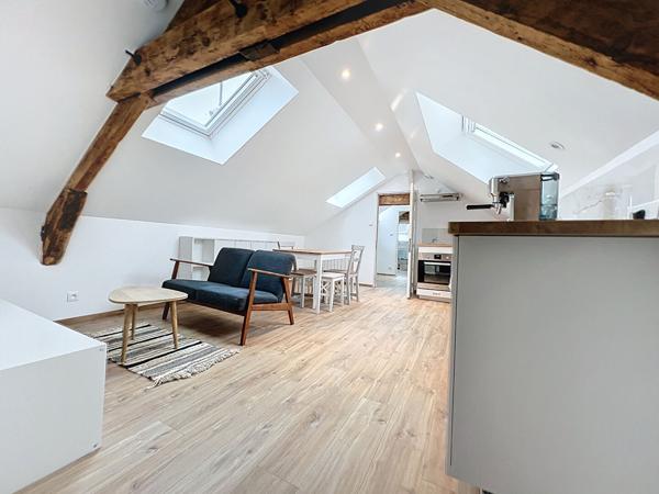 Appartement Angers hyper centre de type 2 47 m² meublé libre à la vente