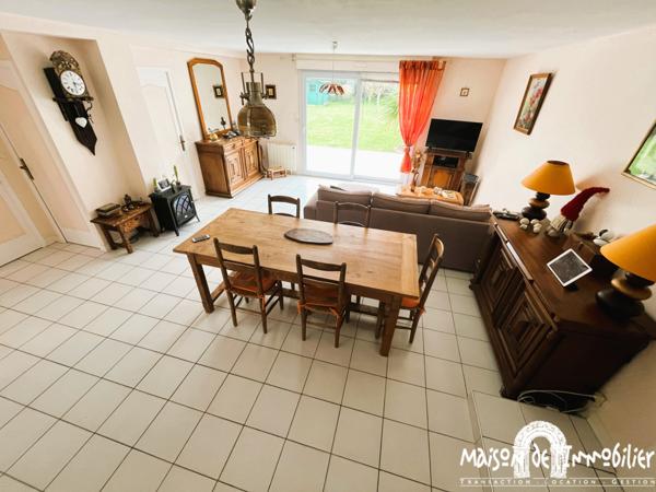 MAISON PROCHE CENTRE - PROCHE ROYAN - MESCHERS - 4 PIECES - JARDIN - DEPENDANCES