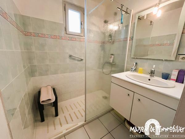 MAISON PROCHE CENTRE - PROCHE ROYAN - MESCHERS - 4 PIECES - JARDIN - DEPENDANCES