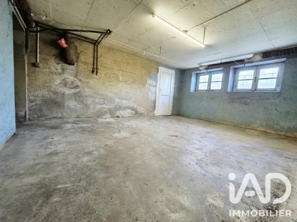 Maison à vendre 8 pièces 200 m² Mont-Saint-Martin