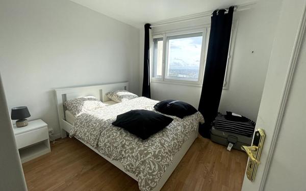 Appartement à vendre    3 pièces •  Charenton-le-Pont