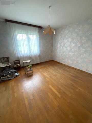 Maison individuelle à vendre à Vallerois-Lorioz en Haute-Saône (70000), ref : 70003-73