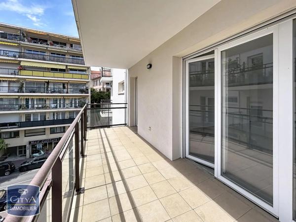 Appartement à vendre 2 pièces 55.64m² Le Cannet (06110)
