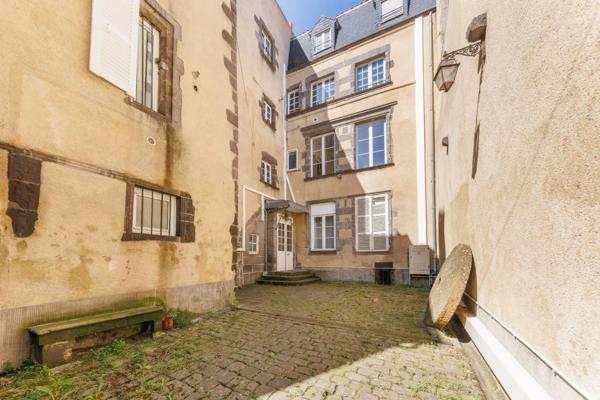 Appartement à vendre 6 pièces 165m² Riom (63200)