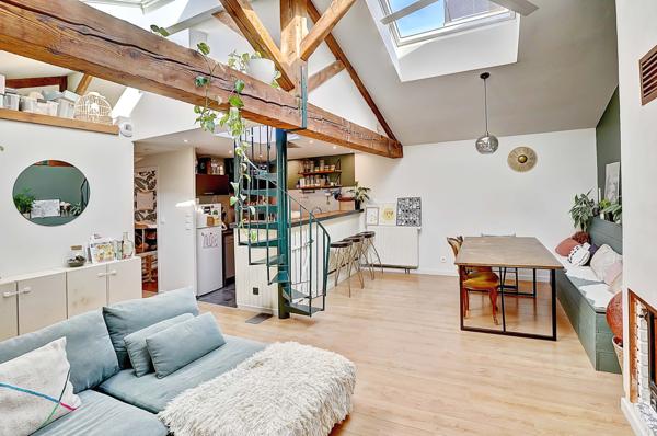 Fontaines-sur-Saône (69270) F3 de charme 78,57m2 plein centre-ville Terrasse