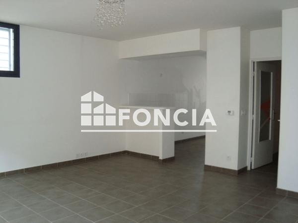 Location Appartement 5 pièces 108.1 m² - 27 29 31 RUE DU LOT Toulouse 31100