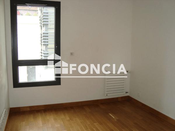 Location Appartement 5 pièces 108.1 m² - 27 29 31 RUE DU LOT Toulouse 31100