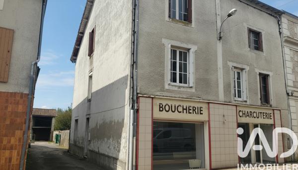 Maison à vendre 10 pièces 116 m² Villefagnan