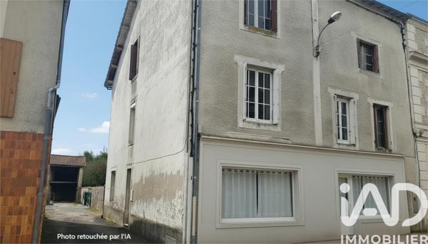 Maison à vendre 10 pièces 116 m² Villefagnan