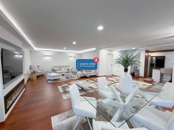 Maison individuelle, entièrement rénovée de 111 m2 sur une parcelle de 400 m2, 3 ch, grand parking