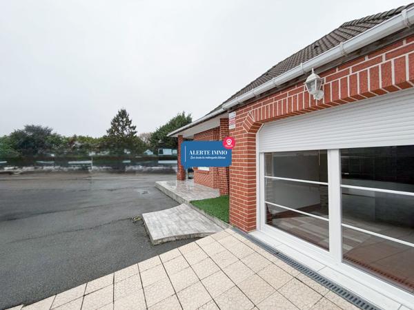 Maison individuelle, entièrement rénovée de 111 m2 sur une parcelle de 400 m2, 3 ch, grand parking