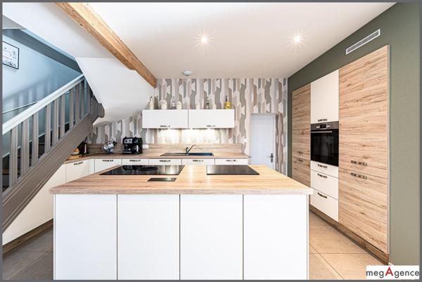 Maison à TREBEURDEN, 22560 - 7 pièces 164m²