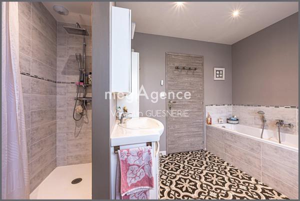 Maison à TREBEURDEN, 22560 - 7 pièces 164m²