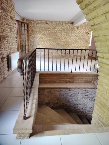 Maison à vendre 9 pièces IRAIS (79)