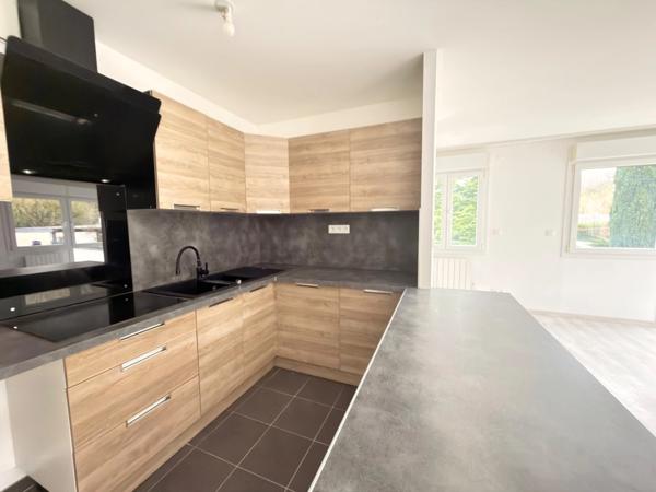 Appartement à louer 3 pièces NOGENT SUR OISE (60)