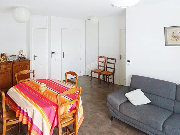 Appartement Avrillé T3 - balcon - cave - place de parking