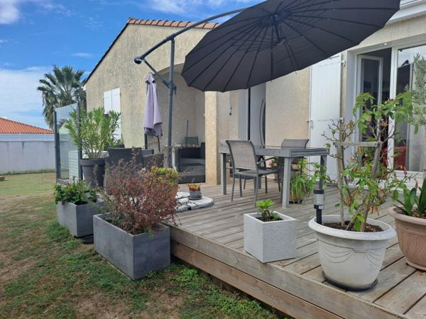MAISON - VAUX SUR MER