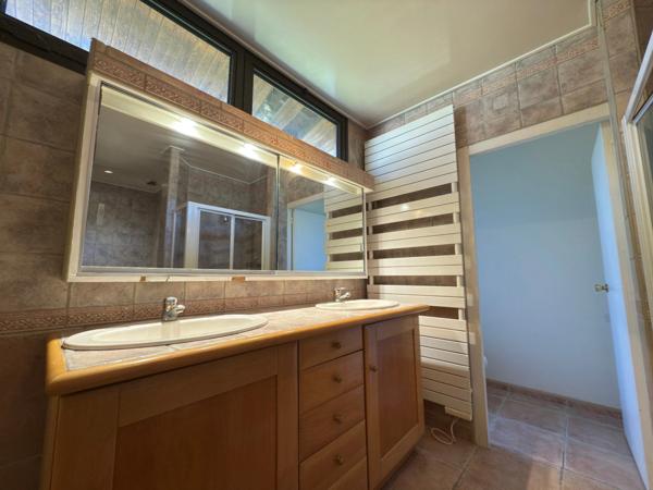 Maison 300 m² 9 piéces avec jardin secteur condat LIBOURNE (33)