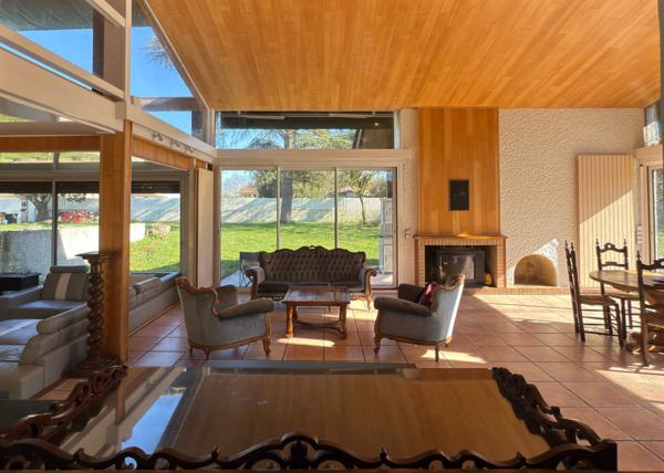 Maison 300 m² 9 piéces avec jardin secteur condat LIBOURNE (33)