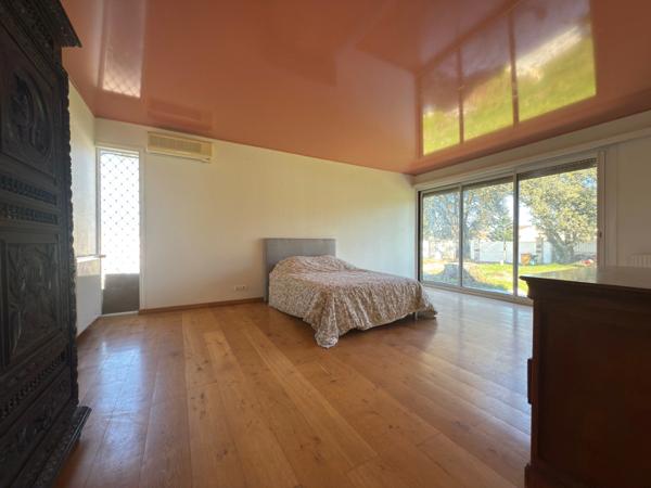 Maison 300 m² 9 piéces avec jardin secteur condat LIBOURNE (33)