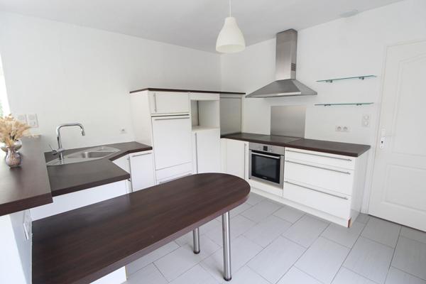 Maison - 6 pièces - 150 m²